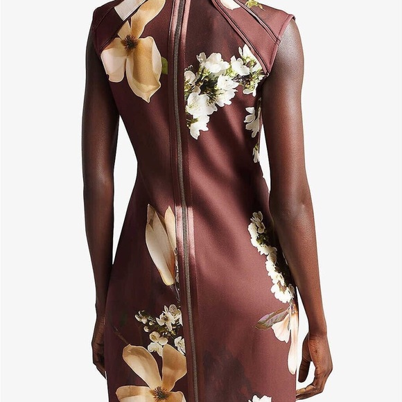 NWT Ted Baker London Zassha Burgundy Floral Print Bodycon Zip Back Dress - Picture 3 of 6